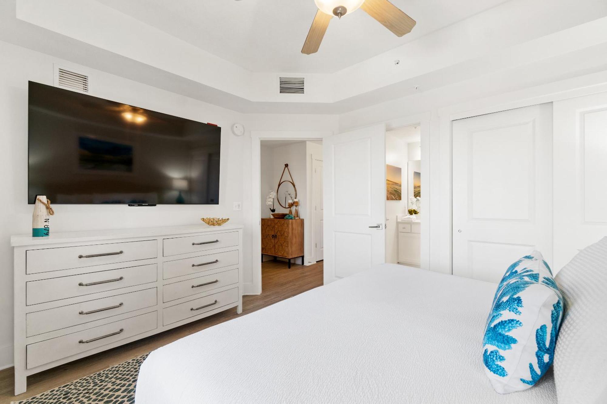 Calypso Tower 3 Beach Resort Panama City Beach Room photo